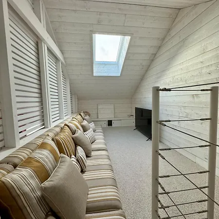 Beautiful House - Omaha 생-로-쉬르-메르
